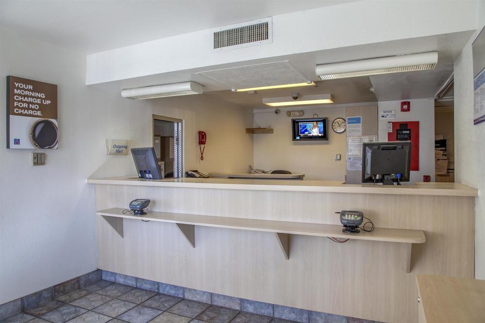 Motel 6 Mesa North Dış mekan fotoğraf