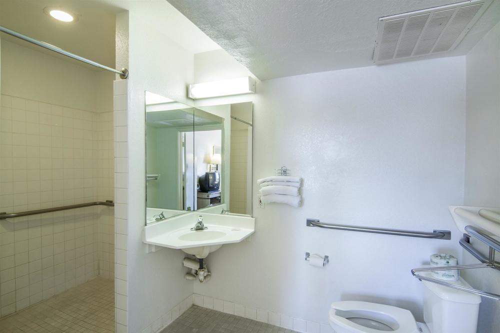Motel 6 Mesa North Dış mekan fotoğraf