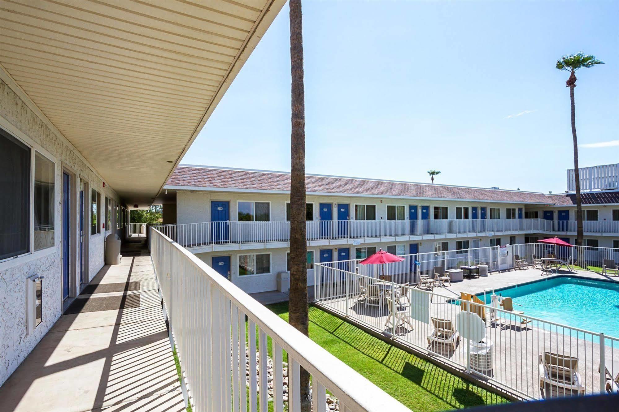 Motel 6 Mesa North Dış mekan fotoğraf