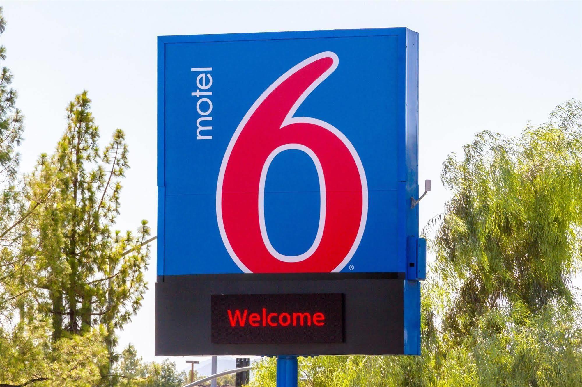 Motel 6 Mesa North Dış mekan fotoğraf
